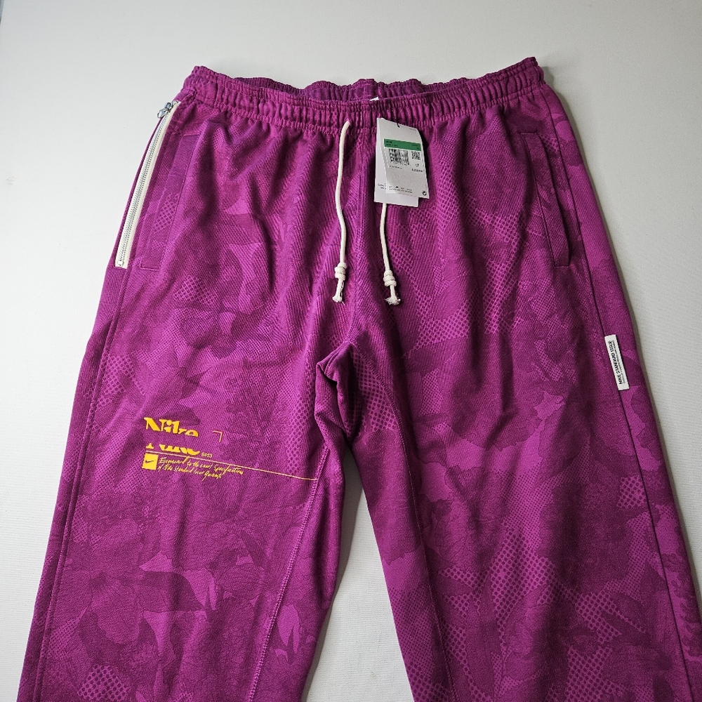 Nike Dri Fit Sweatpants/Joggers - Picture 3 of 9